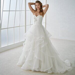 White One by Pronovias Wedding Dress Floriana
